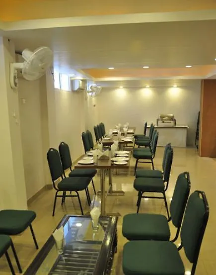 Nirvana Hotel Varanasi