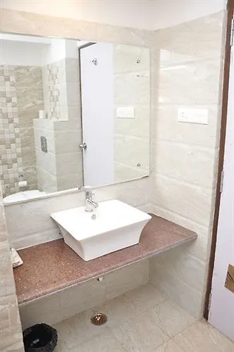 Nirvana Hotel Varanasi